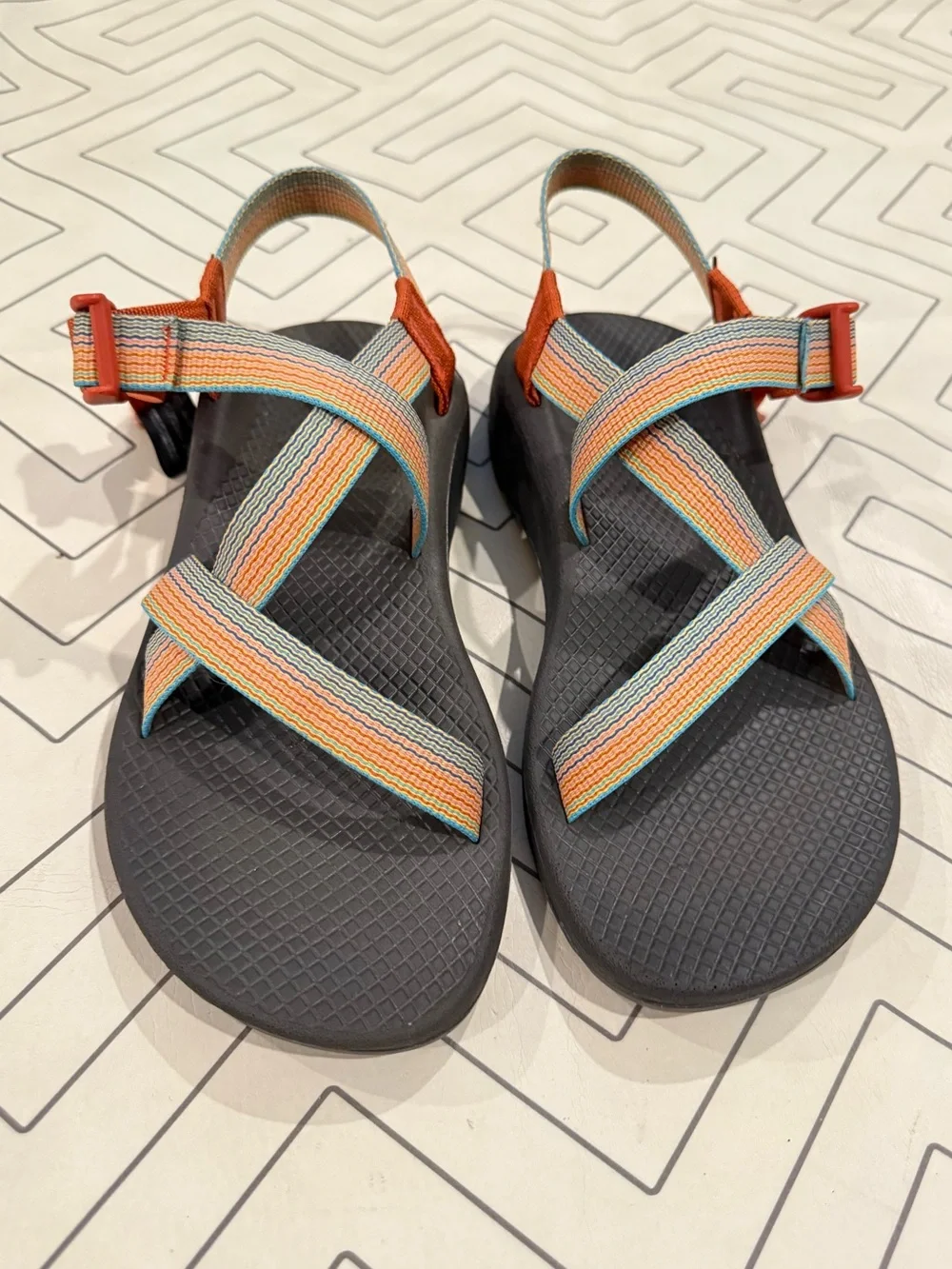 New Chaco Wide Strap Outdoor Sandals